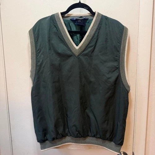 Sunderland-of-scotland Men's Green Vest Size L - product listing photo