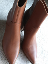 New STEVE MADDEN Chic Stylish Brown Ankle Boots - 9.5 M - Buy 2, get 10 OFF