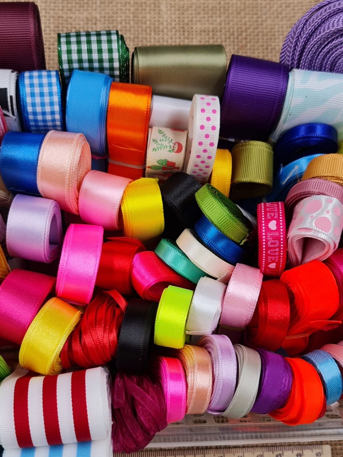 300 metres Large Joblot Satin Grosgrain Organza Ribbon Bundle Craft