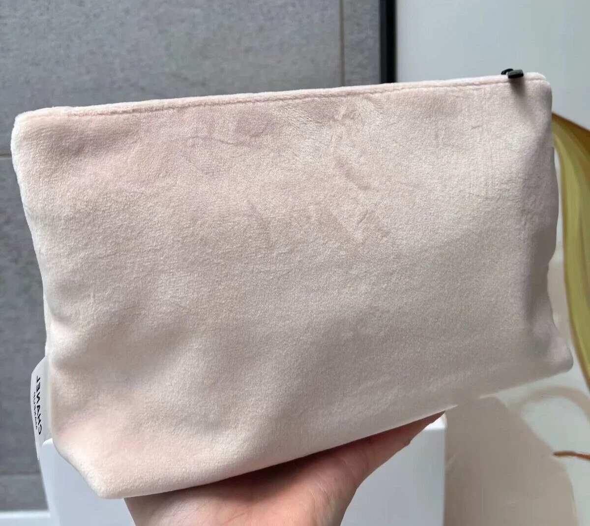 chanel makeup bag gift with purchase