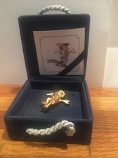DISNEY Swarovski  PINOCCHIO Pin Retired Signed Original Box & Label Jewelry