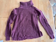 Woman  s Hollister Burgundy Turtle Neck Long Sleeve Sweater Xsmall
