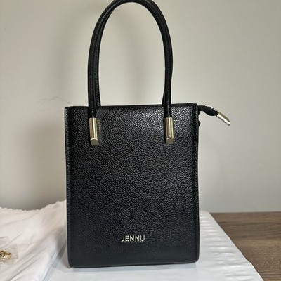 Jen & Co Manhattan Satchel With Strap And Dust Cover