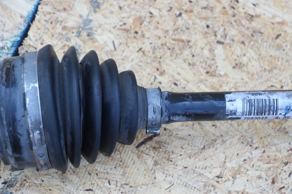 08-16 CV EJE SALIDA IZQUIERDO BMW OEM 550i GT F01 F02 F07 + GT + LCI Foto 4 de 4