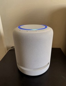 Amazon Echo Studio Bluetooth Lautsprecher, Smart Speaker, Alexa