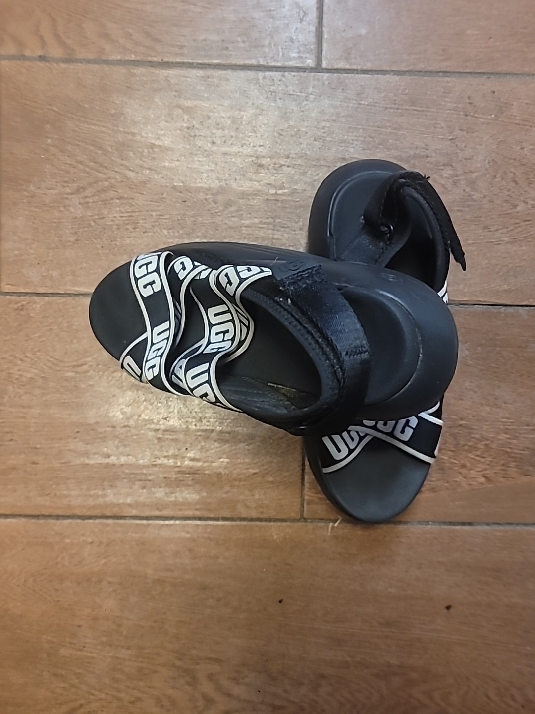 UGG LA CLOUD SLINGBACK RUNNER BLACK PLATFORM SAND… - image 12