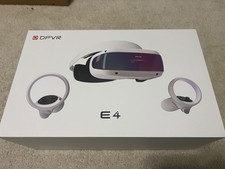 DPVR E4 VR headset - Mint condition