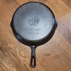 Nice No.9 Griswold 11 1/4" Logo Cast Iron Skillet