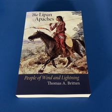 Lipan Apaches : People of Wind and Lightning ...