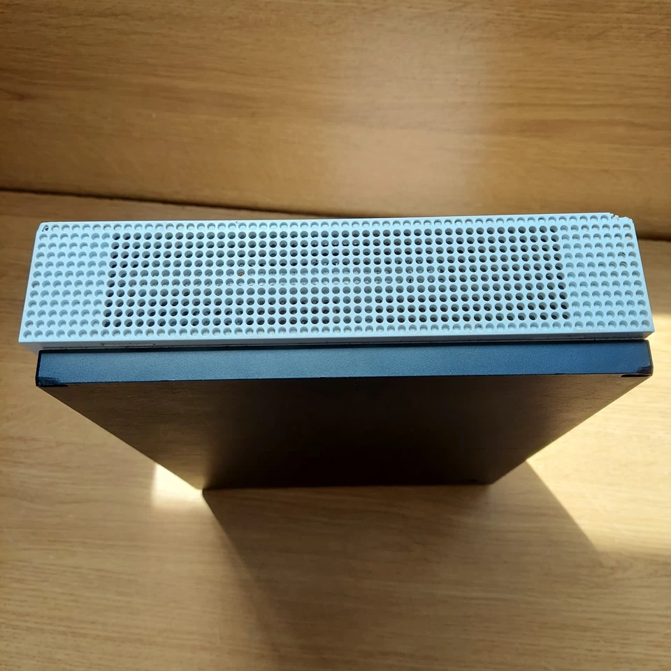 Microsoft Xbox One S All-Digital Edition, photo 3 of 5
