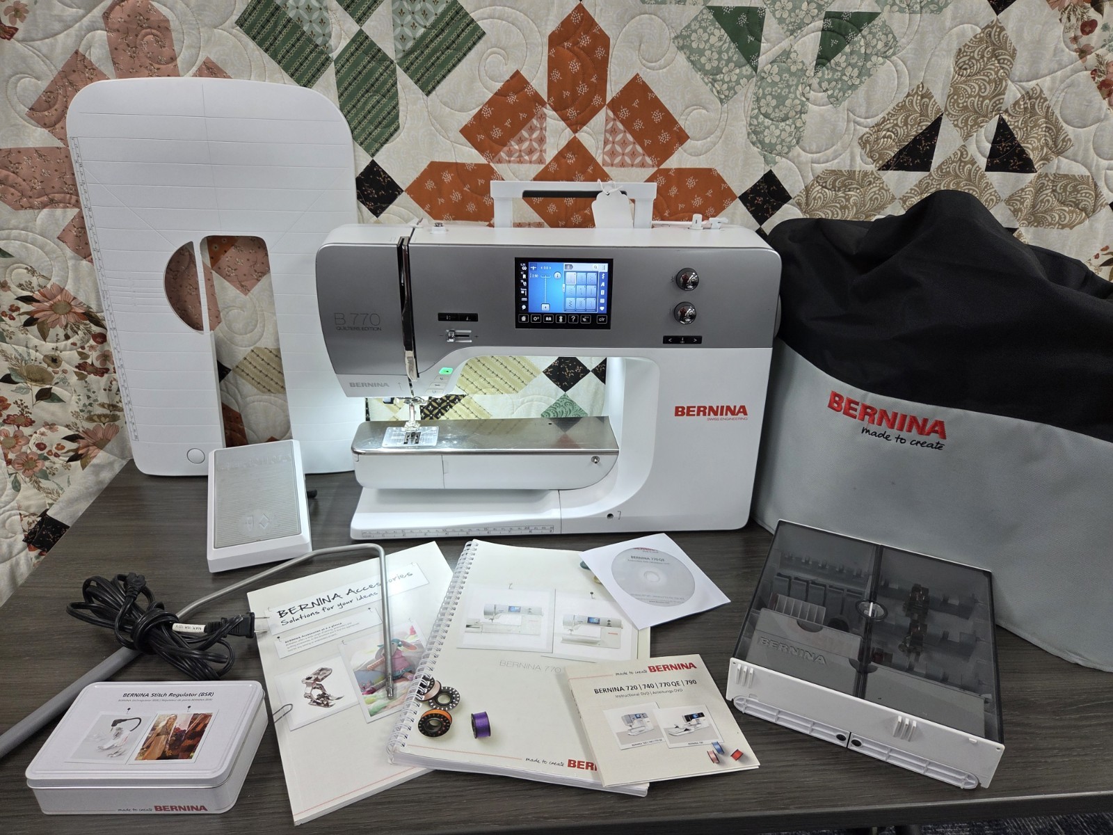 BERNINA 770 QE Sew/Quilt/Emb Machine! Professionally Service