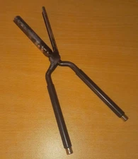 VINTAGE KIZURE HAIR STRAIGHTENER OR CURLING IRON 4" LONG BARREL 1/2" WIDE BARREL