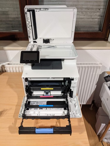 Imprimante laser couleur 5 en 1 HP LaserJet Pro M477fdw ADF recto verso WiFi comme neuve ✅ - Photo 3/9