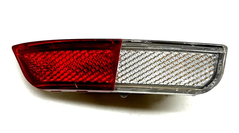 Luz marcadora reflectora panel puerta trasera izquierda Buick Park Avenue 97-05 OEM, S69 Foto 2 de 4