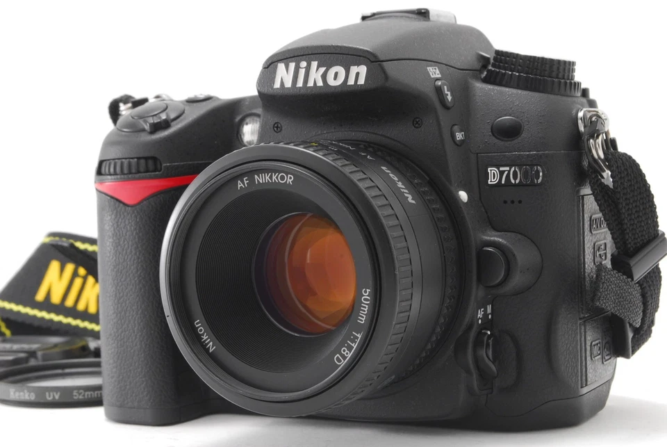 〈Near Mint〉Nikon D7000 16.2 MP Digital SLR  Black lens 50mm 1.8d count 950 Japan - Image 2 of 4