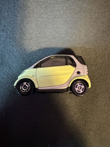 Tomica #75 Mercedes Smart Fortwo Coupe - Light Green - Loose