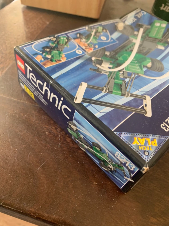 LEGO 1998 Spy Runner Technic Set #8213 Sealed Box Free Shipping - Image 3 of 4