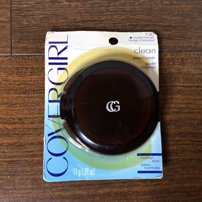 CoverGirl 130 Classic Beige CLEAN Pressed Powder Normal Skin OLD FORMULA - New