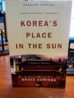 Korea's Place in the Sun: A Modern History Buch WW Norton & Co