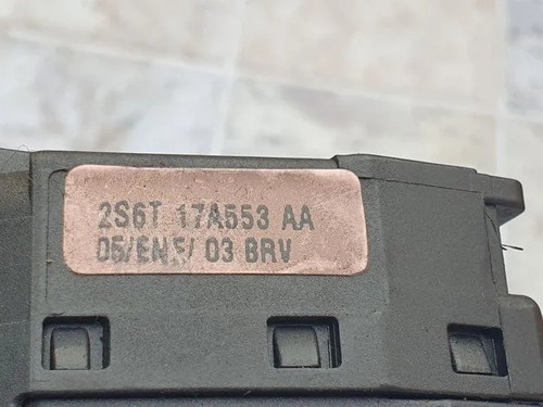 FORD FIESTA V JH, JD Wischergriff 2S6T17A553AA 1.40 Diesel 50kw 2005 18242400