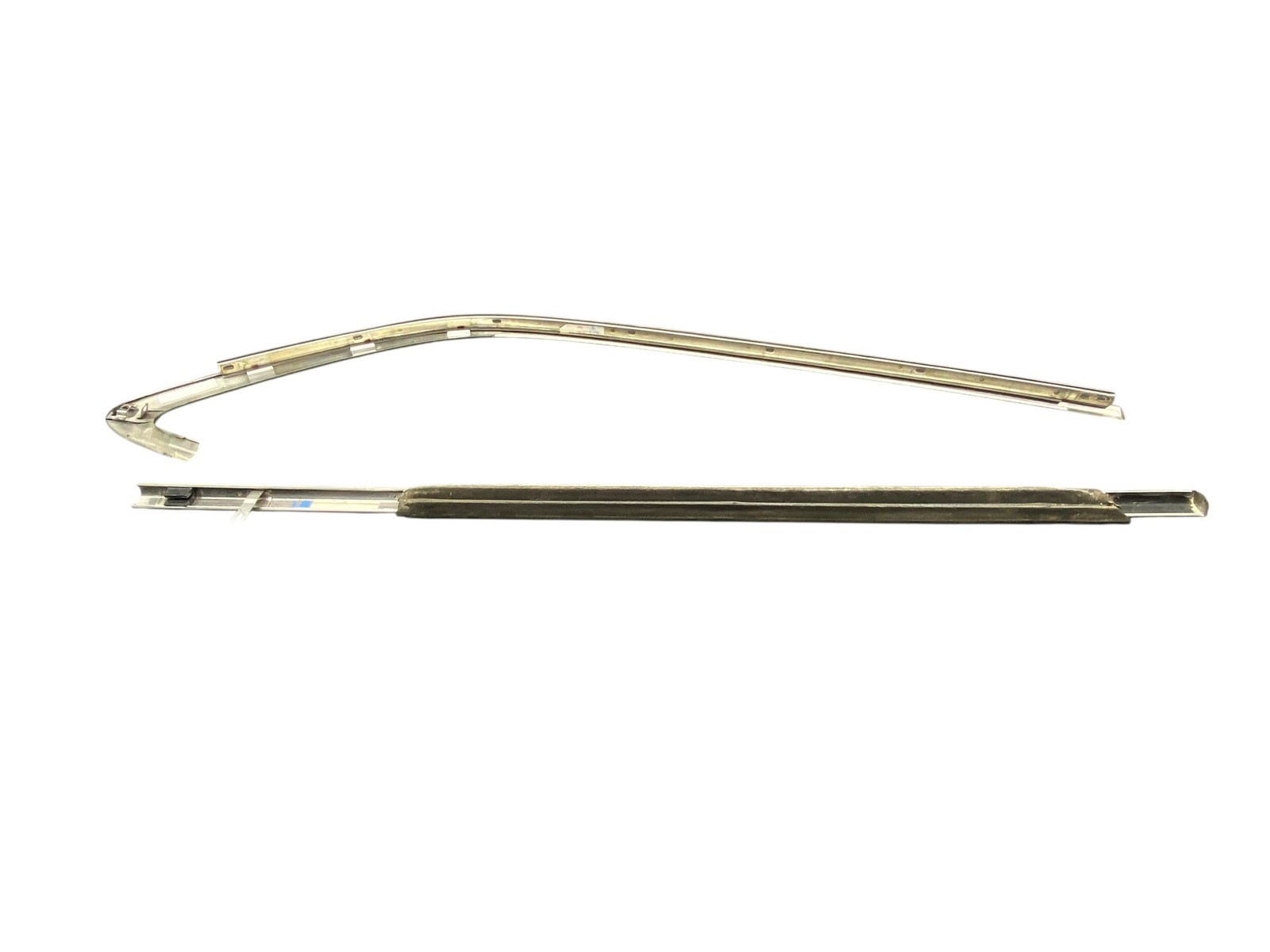2013-2019 BENTLEY FLYING SPUR 4W 223B REAR LEFT OUTER DOOR TRIM SET (2) | SILVER