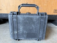 Pelican 1150 Protector Case  9.44 x 7.80 x 4.29 in  Black
