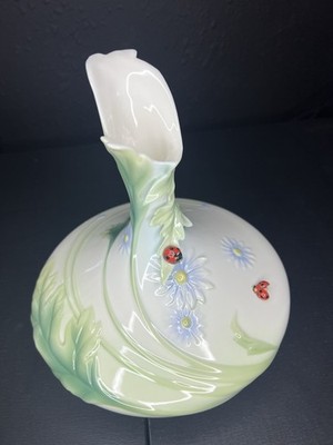 Franz-LADY BUG Design Sculptured Porcelain VASE FZ00468 EUC With Box And Papers