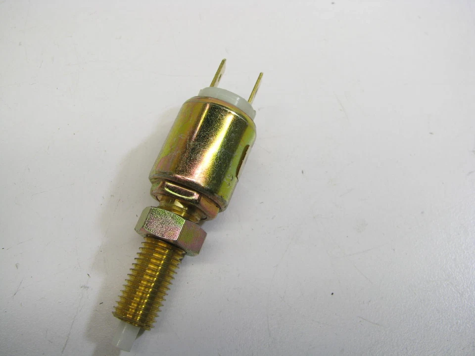 Выключатель стоп-сигнала Wells JA411 - 5354546 1S5521 8611 2011105 SLS10688924614 - Изображение 2 из 3