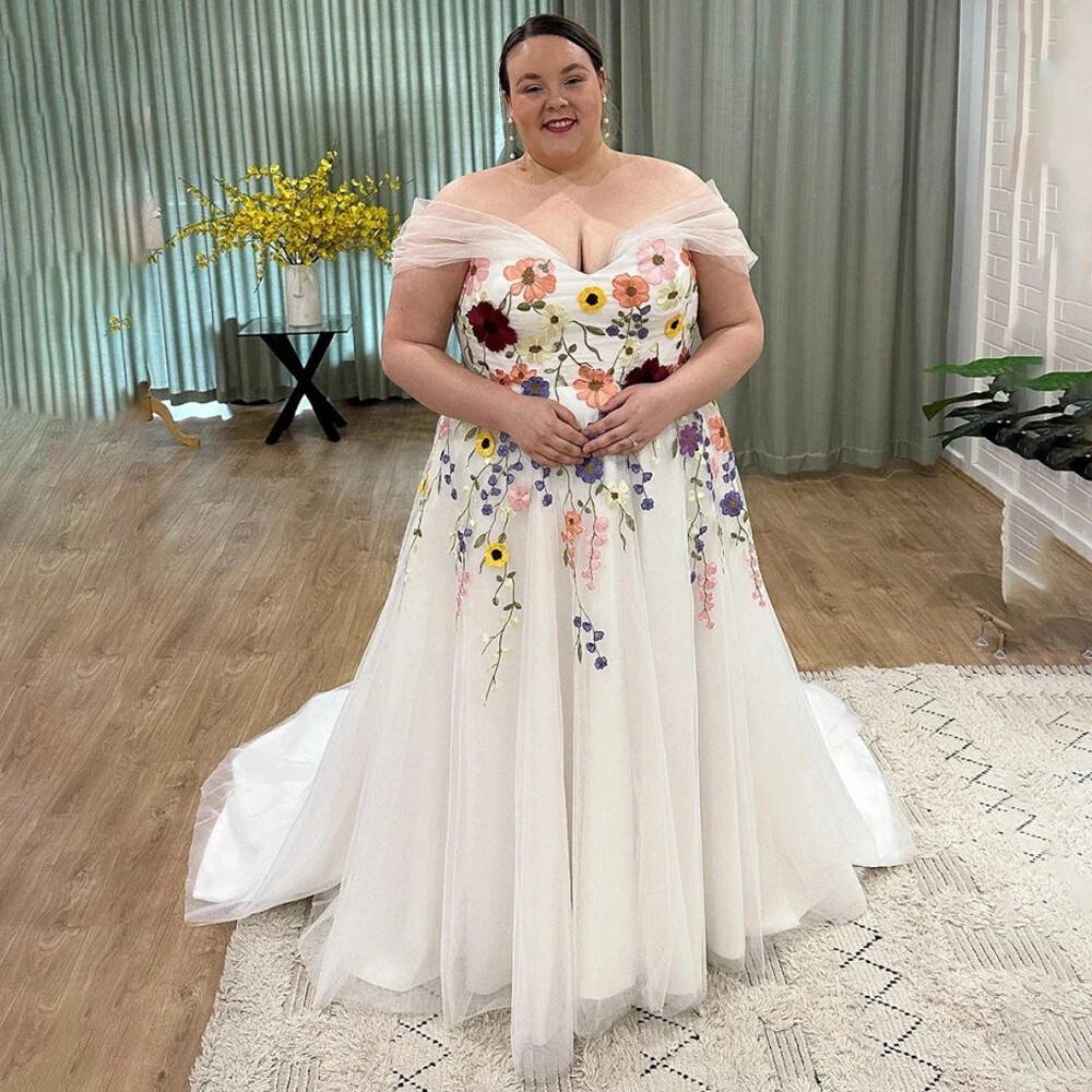 Plus Size Colorful Floral Wedding Dresses Sweetheart Neck Backless