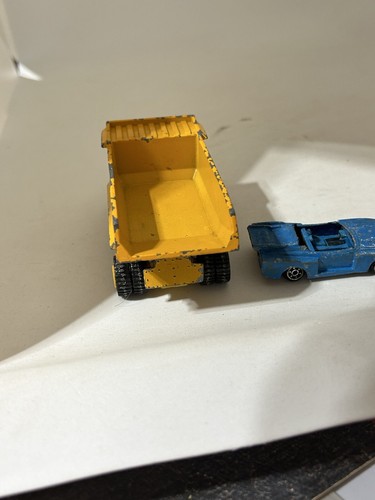 vintage ertl dump truck & Toyota Celiac - Picture 2 of 14