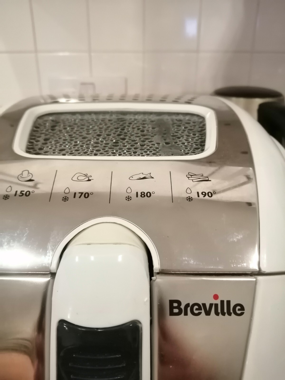Breville VDF108 Easy Clean 2L Deep Fryer 798256078767 eBay