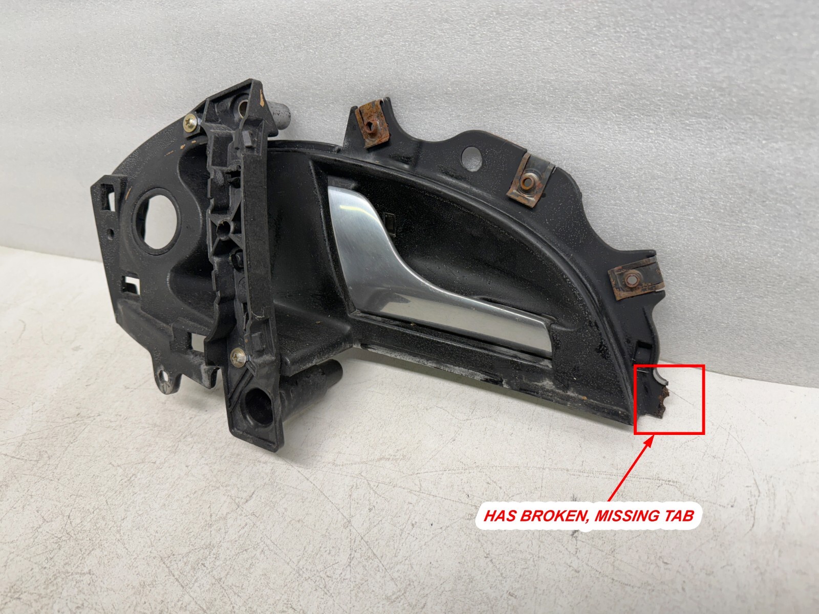 P50166 2003-2012 Maserati Quattroporte REAR Door Panel Pull Open Handle RH OEM