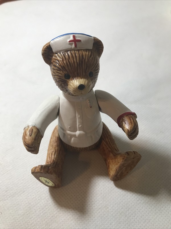 Vintage Movible  Russ Bennie Ceramic Teddy Paramedic, Nurse Cute!!! Pre Owned