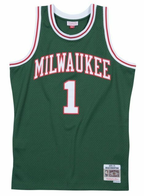 milwaukee bucks old jersey