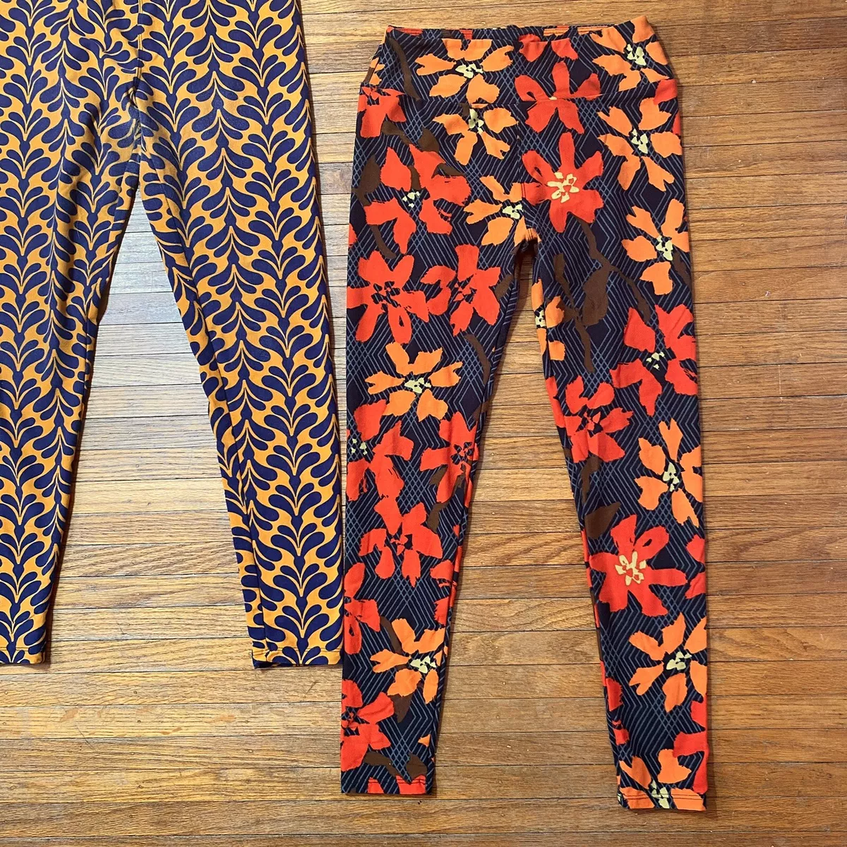 LuLaRoe Leggings Size Small (One Size) LOT OF 2 Active Pants Stretch  Flowers