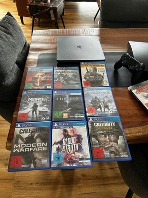 Sony PlayStation 4 mit etlichen Spielen 