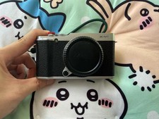 Fujifilm X-M1 XM1 16.3MP Mirrorless Digital Camera(Only Body) with Charger
