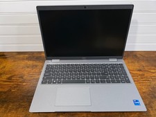 Dell Precision 3560 - 15.6" - i7/ 32GB RAM / 512GB SSD / NVIDIA T500 -Win 11 Pro