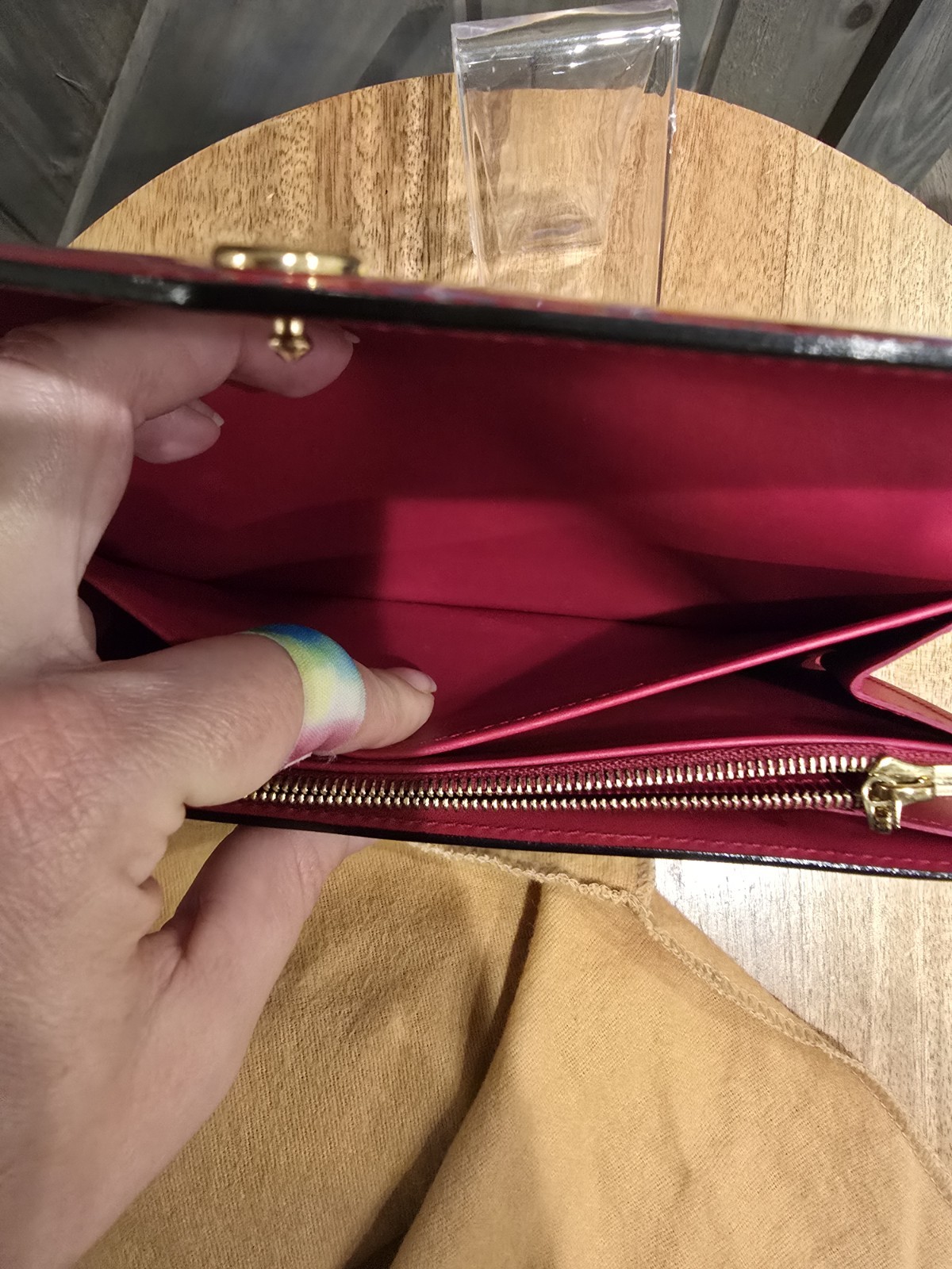 Louis Vuitton Rose Indian Sweet Monogram Vernis Sarah Limited Edition wallet image 7
