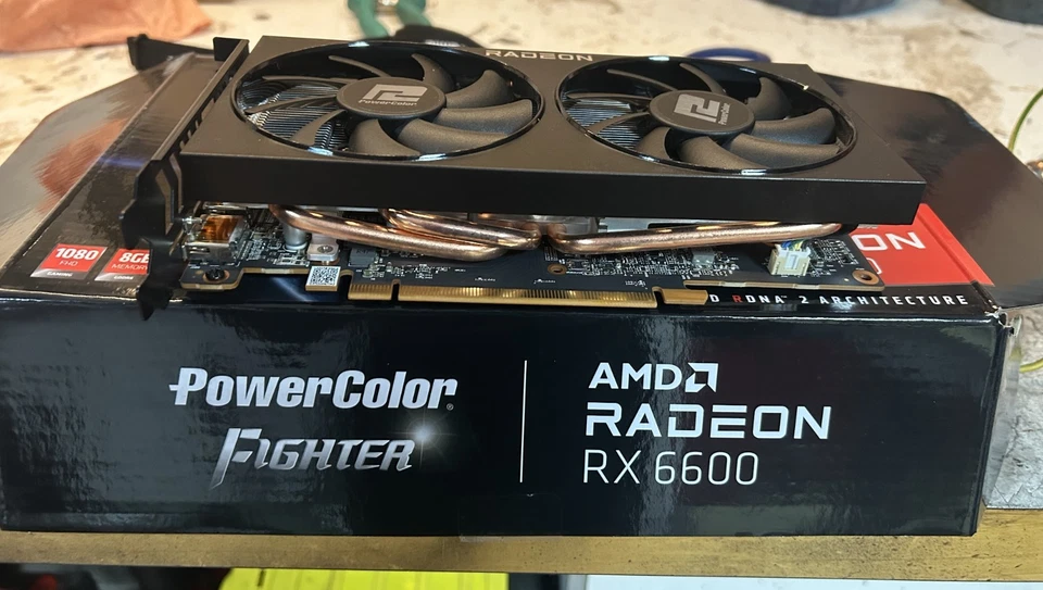Power Color AMD RX 6600 8GB - Immagine 2 di 4