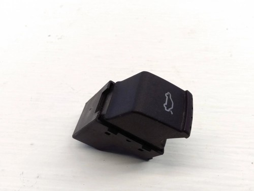 VW PASSAT Variant B5 3B6 Heckklappenöffnungstaste 1J0959831A 1.90 28711525