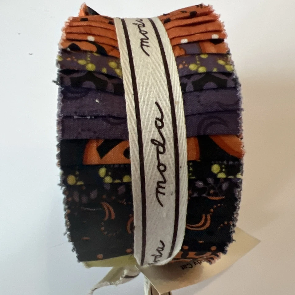 Scaredy Cat Jelly Roll Moda Foto 2 de 2