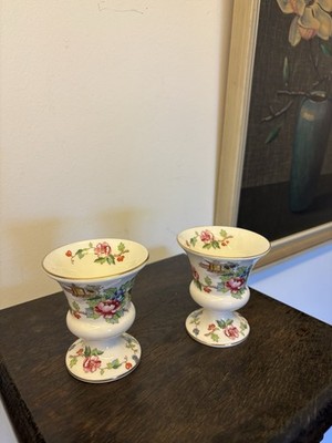 2 VINTAGE CROWN STAFFORDSHIRE ENGLAND FINE BONE CHINA PAGODA VASEN Posey Pots