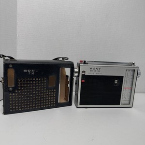 SONNY-tfm110dトランジスタラジオ ソニー MODEL TFM-110D FM/SW/MW 3BAND RADIO 1966年型