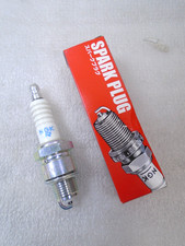 NGK Standard Resistor Spark Plug BPR7HS New 94701-00227