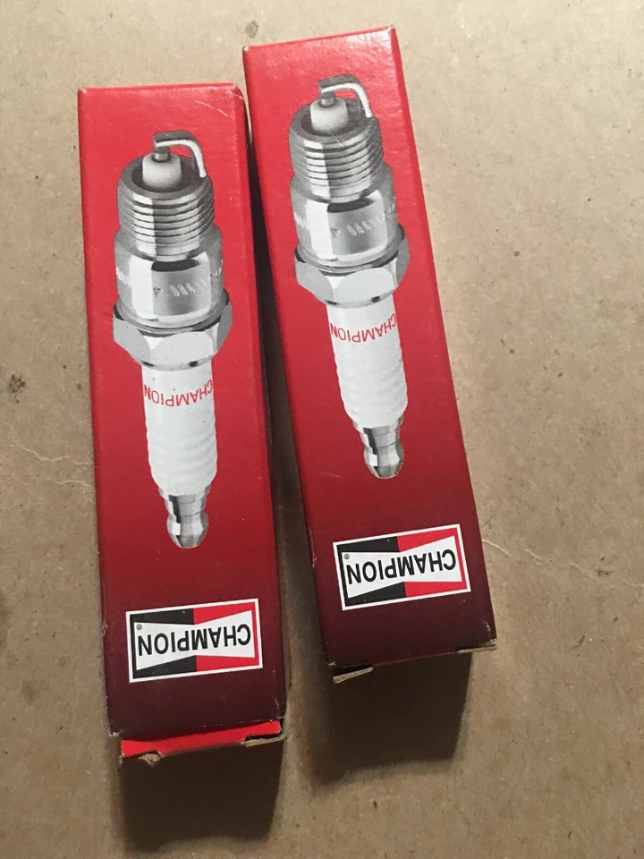 2 bujías-cobre Plus Champion 82 RFN14LY Foto 2 de 2