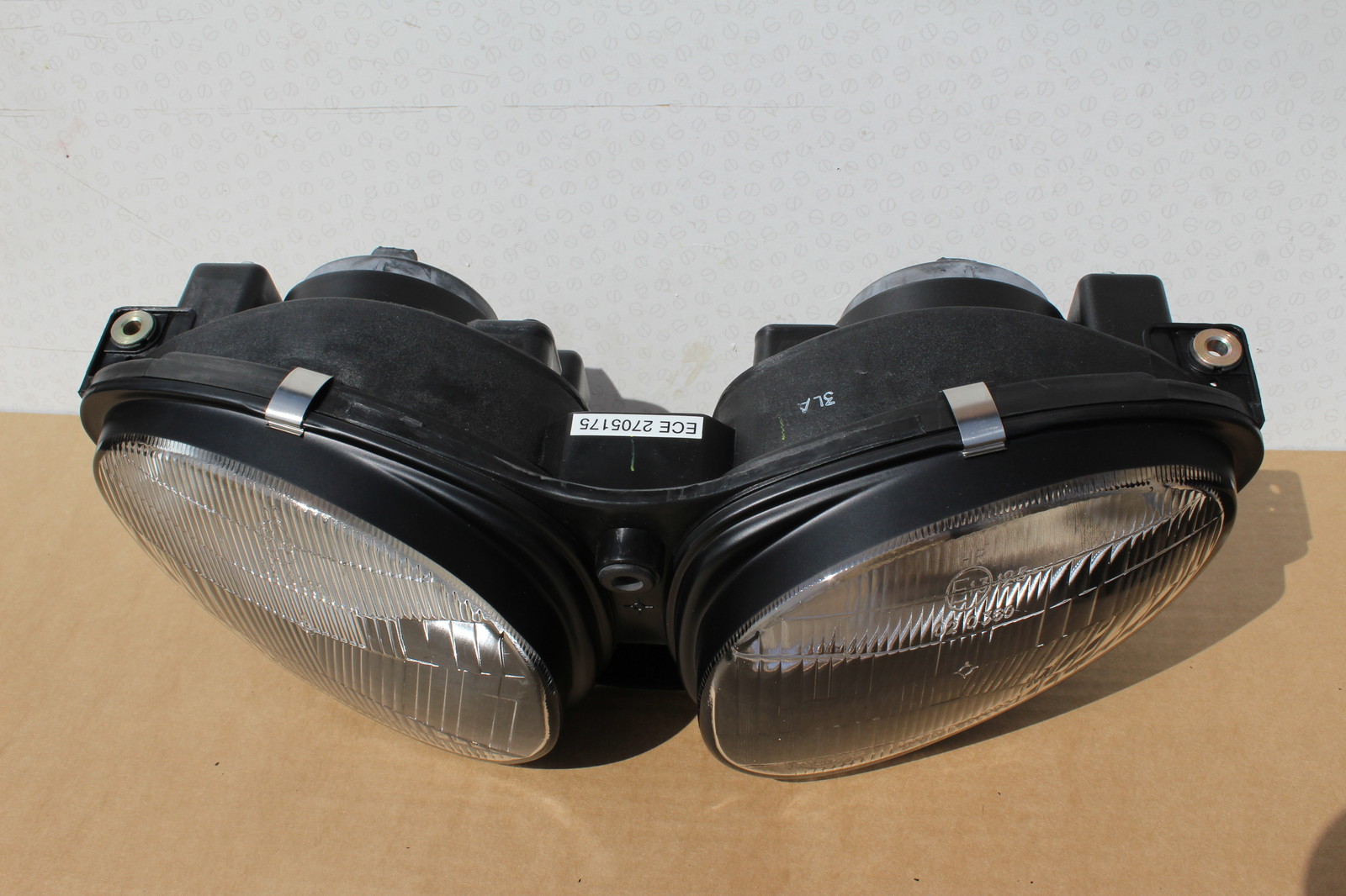 Triumph Sprint St RS 955i Headlamp Unit UK T2705175 for sale  