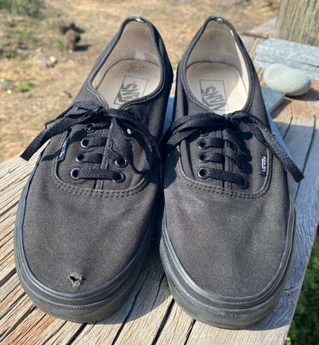 vans authentic black harga