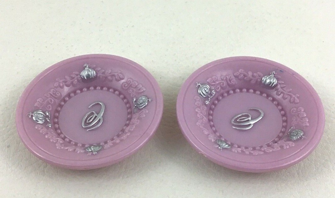 Disney Princess Cinderella Replacement Pieces Birthday Cake Slice Plates Slipper