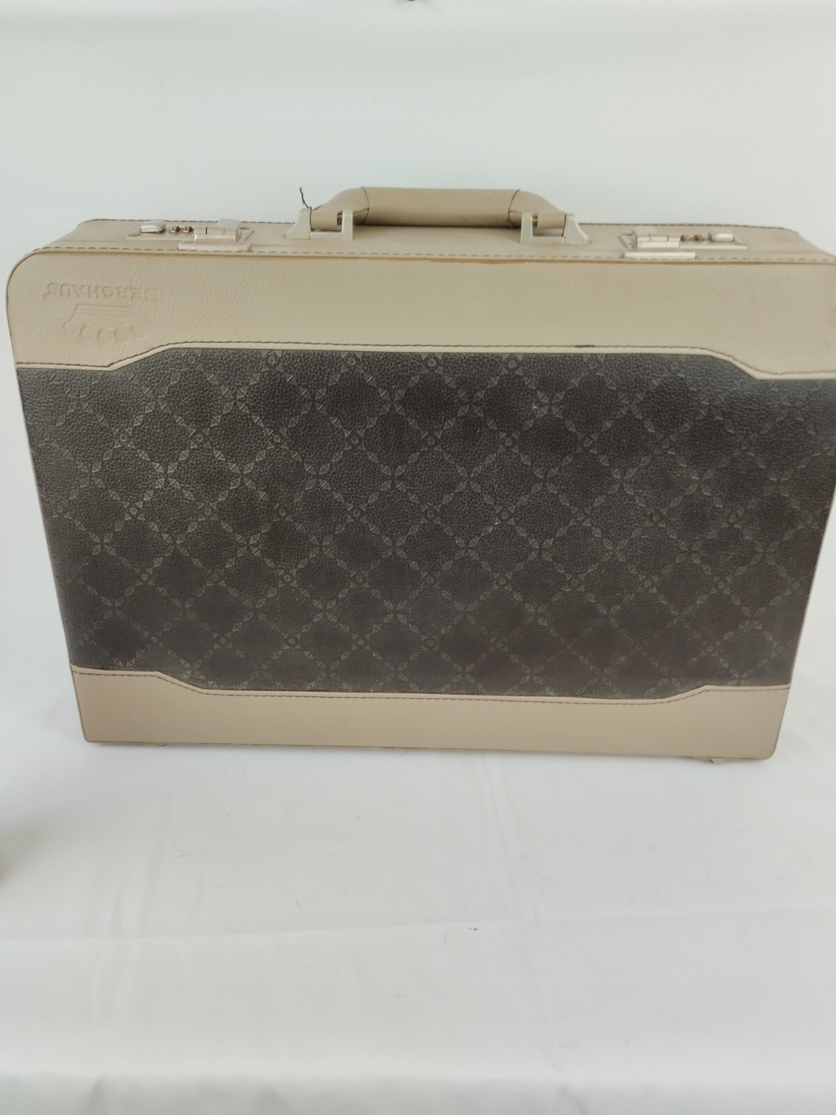 Berghaus A Code Document Porte Case - image 1